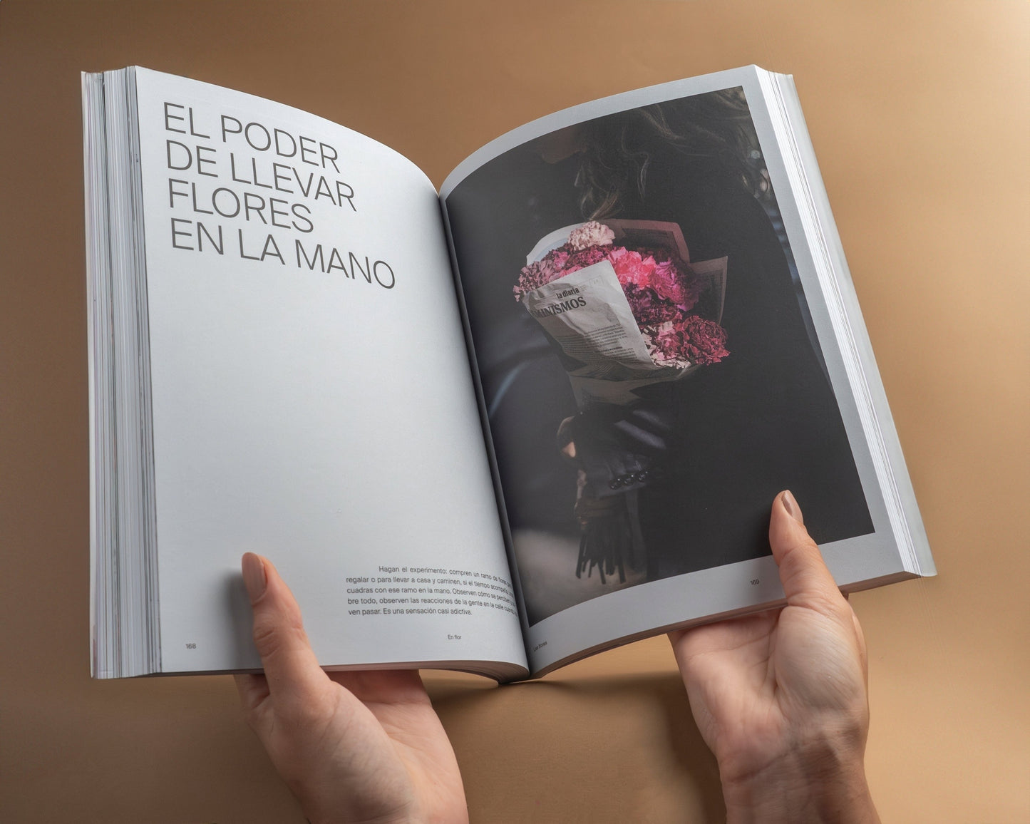 En flor, libro
